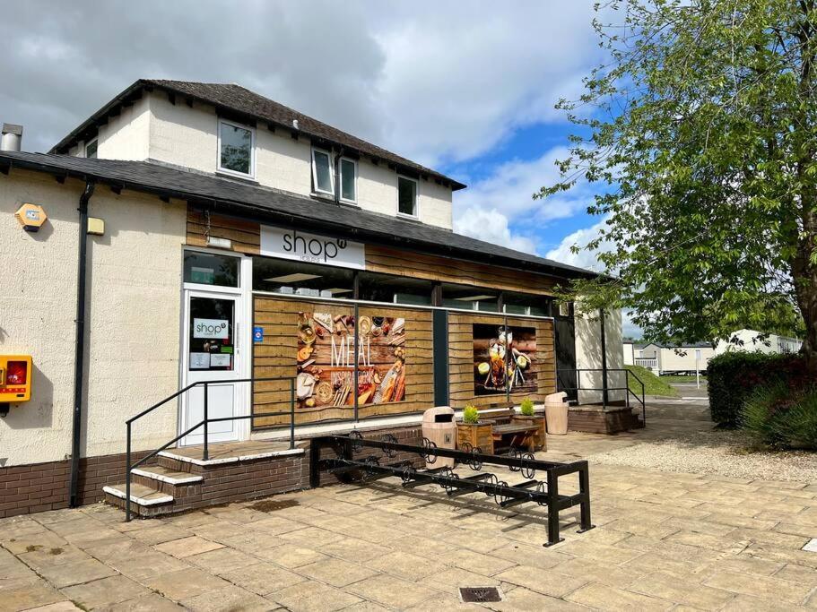 사우스 체르니 Waters Edge, Hoburne Cotswolds 빌라 외부 사진