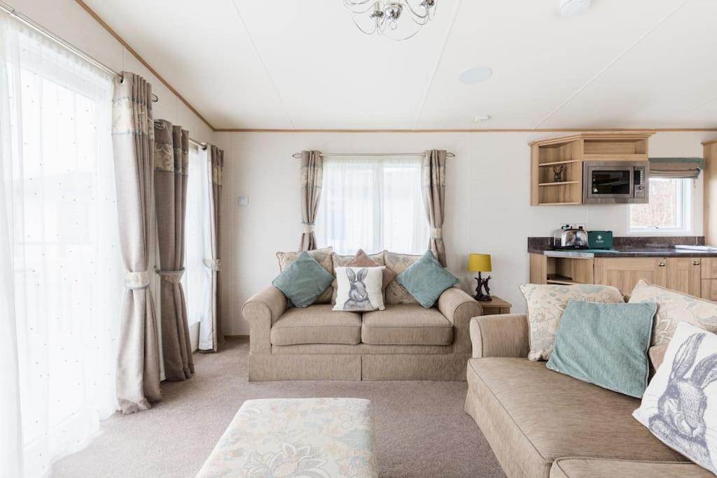 사우스 체르니 Waters Edge, Hoburne Cotswolds 빌라 외부 사진